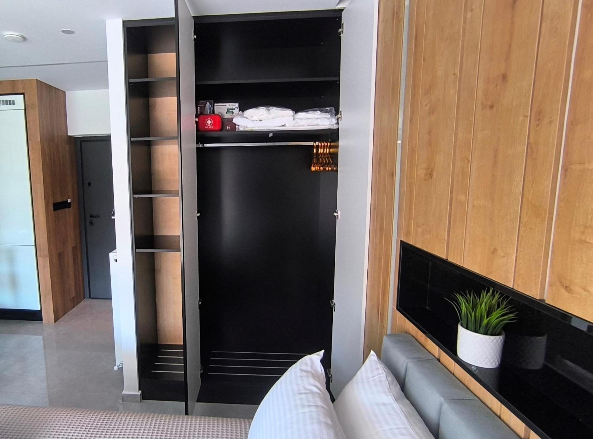 Larisa Absolute Suites, Sky View Smart Home 外观 照片