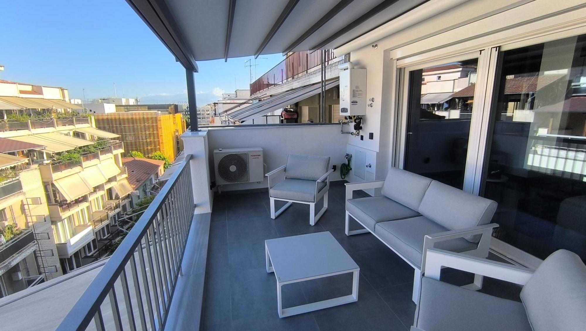 Larisa Absolute Suites, Sky View Smart Home 外观 照片