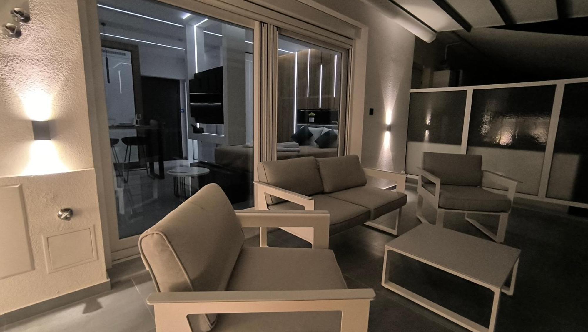 Larisa Absolute Suites, Sky View Smart Home 外观 照片