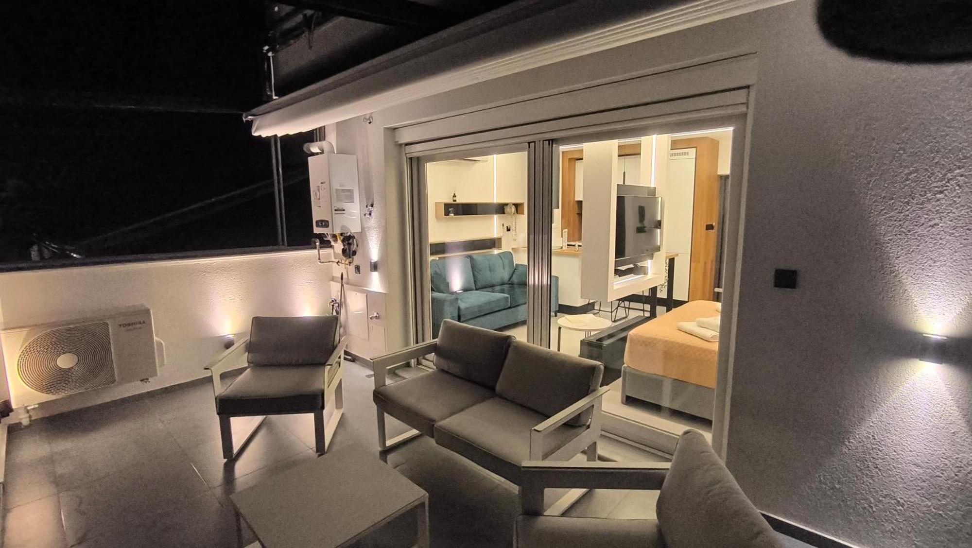 Larisa Absolute Suites, Sky View Smart Home 外观 照片